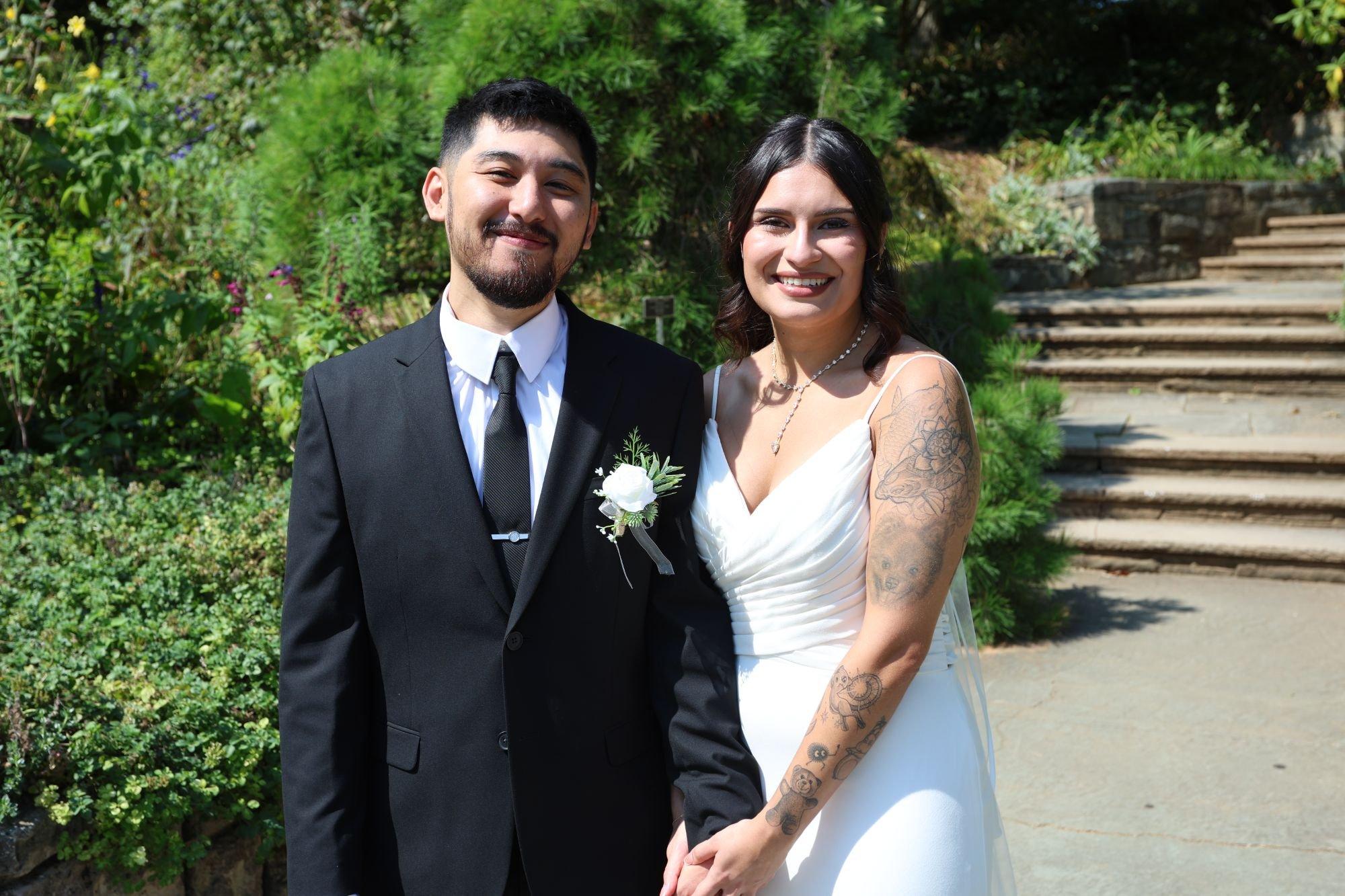 carousel-hero-element image-0