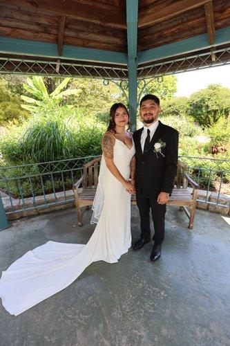 mobile - carousel-hero-element image-4