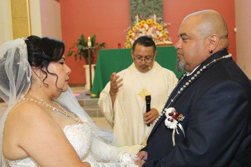 mobile - carousel-hero-element image-7